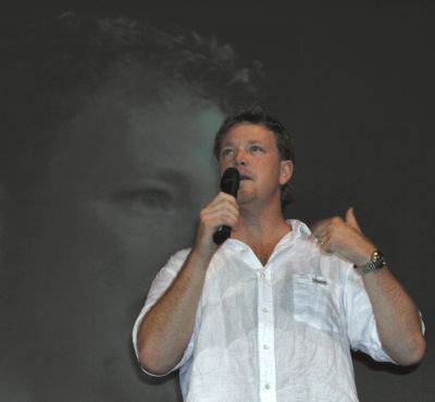 RDM onstage during the opening ceremonies at FedCon10