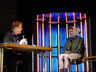 RDM and Walter Koenig onstage together during  the FedCon10 cabaret